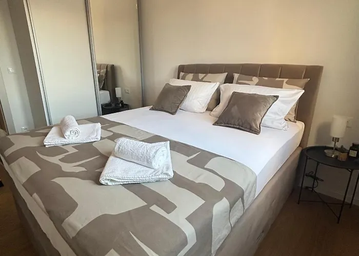 Lusso Di Luxe Suits Appartement