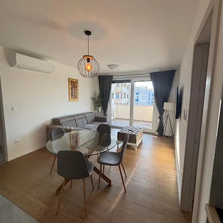 Lusso Di Luxe Suits Apartament