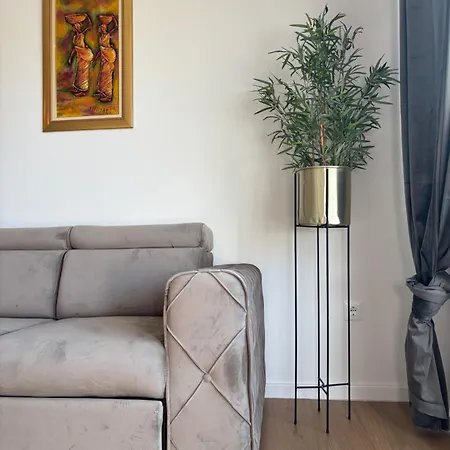 Lusso Di Luxe Suits Apartament