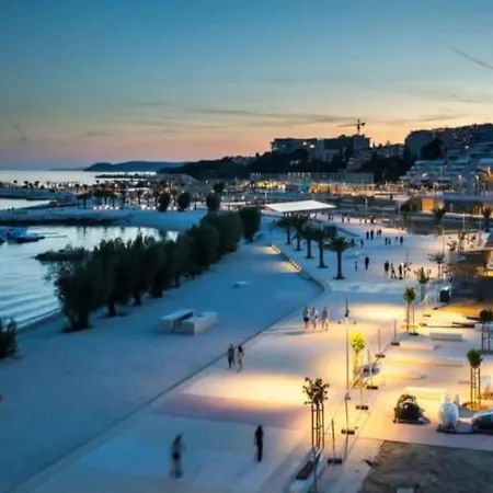 Apartament Lusso Di Luxe Suits Split